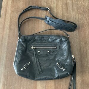 Balenciaga Classic Reporter bag in Gris Fossile